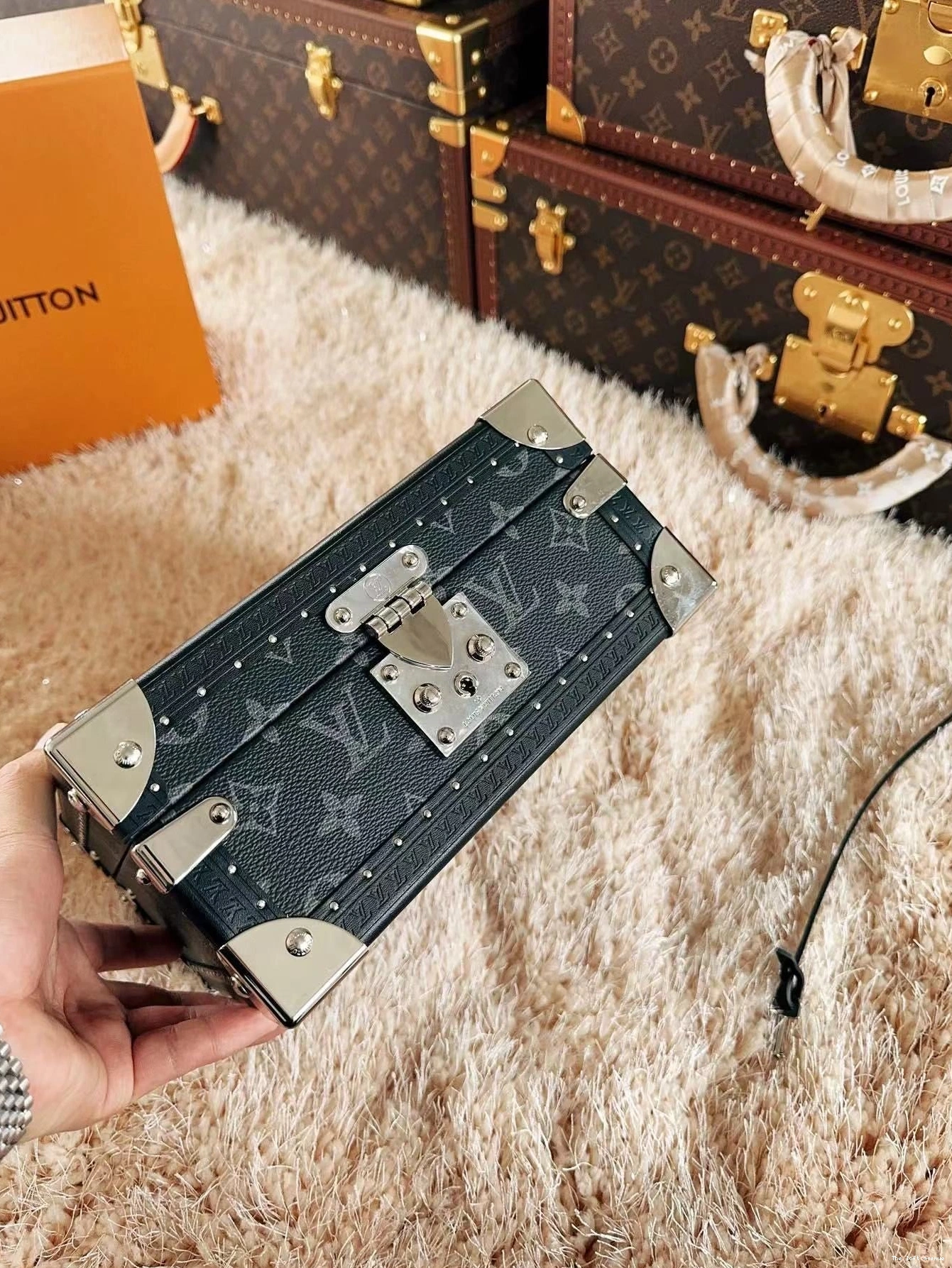 LV CUSTOM BLACK JEWELRY BOX 0710